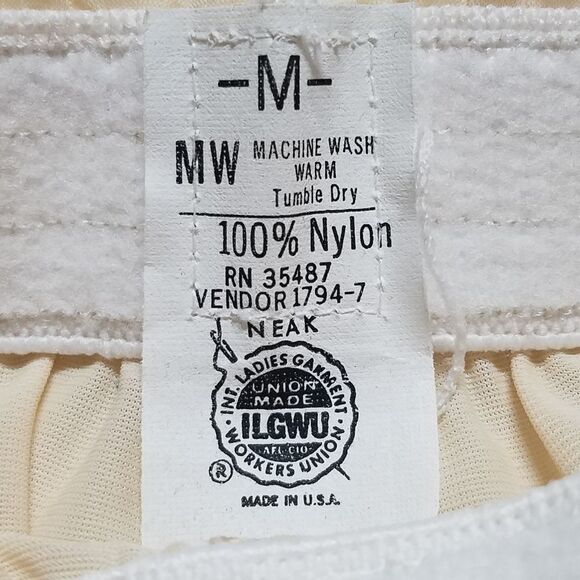 𝅺VINTAGE 60s JCPENNEY ILGWU Cream Brown Pajama Set - Picture 10 of 10